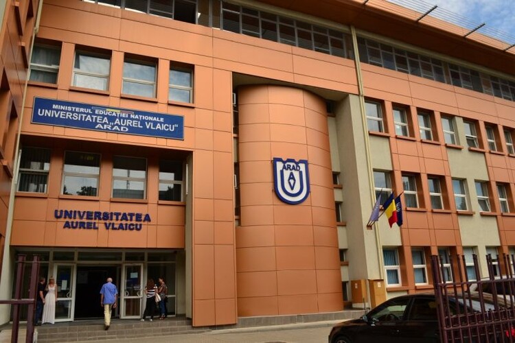Az aradi egyetemek kínálatai is megtalálhatók a honlapon | Fotó: felvi.ro
