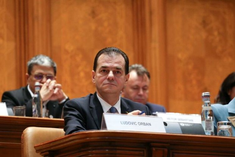 <em>Hír szerkesztése</em> Megbukott az Orban-kormány