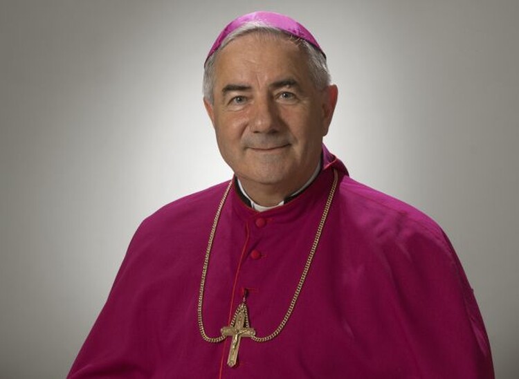<em>Hír szerkesztése</em> Hétfőn szentelik püspökké az új főpásztort