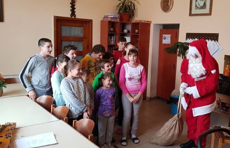 <em>Hír szerkesztése</em> Karácsonyvárás a Pio Atya Gyermekotthonban [AUDIÓ]