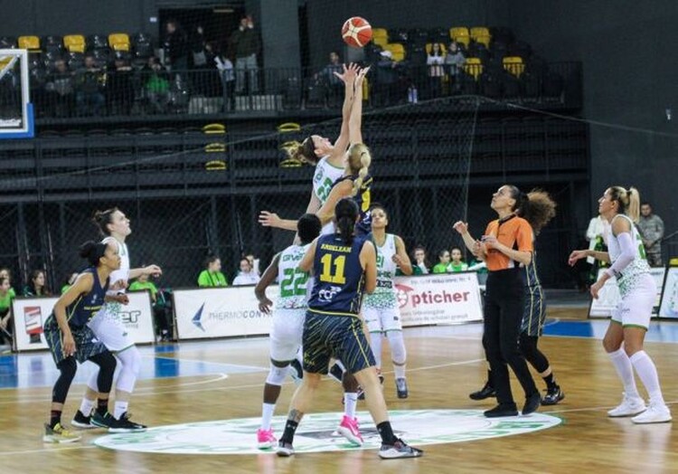 <em>Hír szerkesztése</em> Ezüstérmes a női kosárlabdacsapat a kupában
