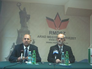 Kelemen Hunor és Bognár Levente aradi RMDSZ-elnök közös sajtótájékoztatója