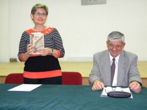 Ruja Ildikó tanár és Berecz Gábor mutatta be a könyvet