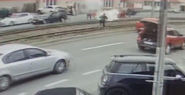 <em>Hír szerkesztése</em> Felgyújtotta magát egy 73 éves férfi a Radnai úton