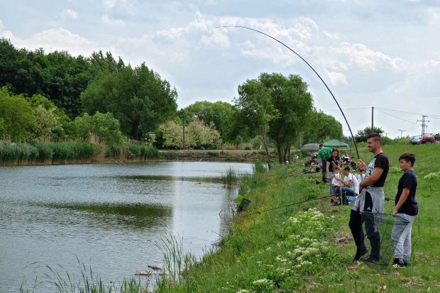 <em>Hír szerkesztése</em> A hazaiak nyerték az első Gyula–Arad horgászversenyt