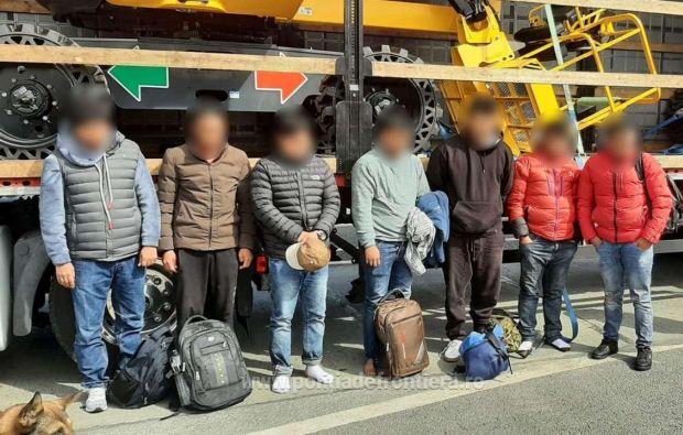 <em>Hír szerkesztése</em> Egy híján húsz migránst tartóztattak fel a határőrök
