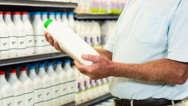 <em>Hír szerkesztése</em> Az áruházláncok fél évig árengedménnyel forgalmazzák a tejet