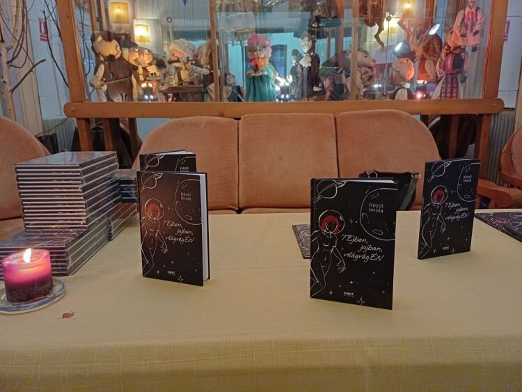 Kézdi Imola könyvbemutatója