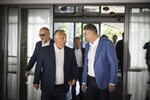 Orbán Viktort fogadja Marcel Ciolacu Bukarestben | Fotó: MTI/Miniszterelnöki Sajtóiroda