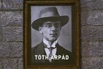 Tóth Árpád