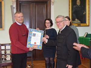 <em>Hír szerkesztése</em> EMKE-díjas Kocsis Rudolf: „nyomokat hagyok magam után” [AUDIO]