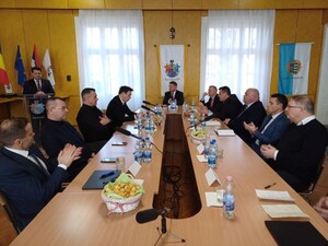 Tíz település elöljárói gyűltek össze a battonyai városházán | Fotó: Pataky Lehel Zsolt