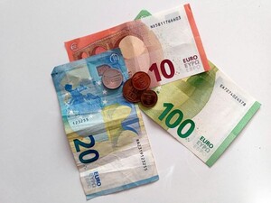 valutaárfolyam