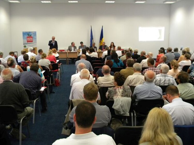 <em>Hír szerkesztése</em> Magyar–magyar gazdafórum: mit hoz a 2021 utáni ciklus? [AUDIÓ]