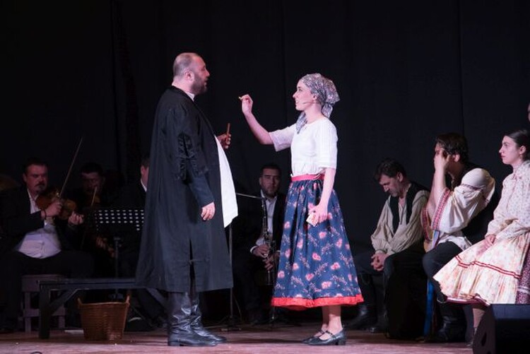 <em>Hír szerkesztése</em> Pécskán folytatódik a Kamara-Karaván