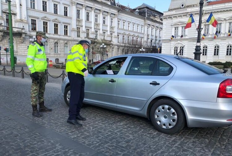 <em>Hír szerkesztése</em> Zárva marad a tornyai határátkelő, kötelező a maszk viselése, 37,3 Celsius-fokos megengedett testhőmérséklet