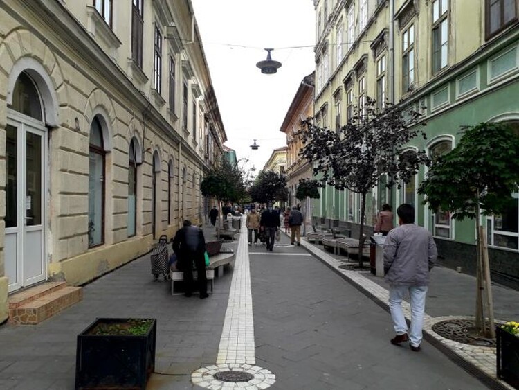 <em>Hír szerkesztése</em> Koronavírus: vörös forgatókönyv lép életbe Aradon