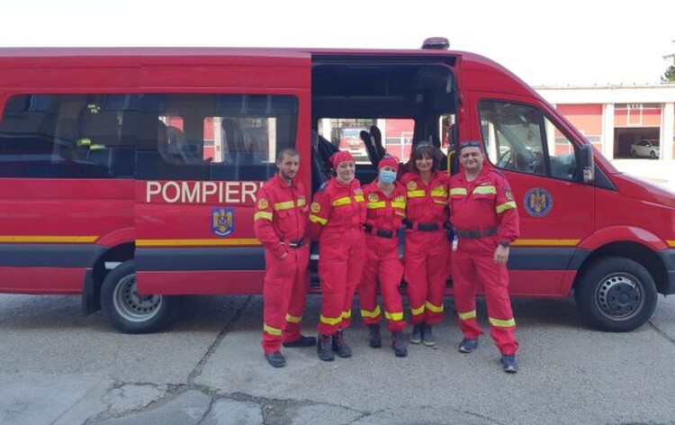 <em>Hír szerkesztése</em> Aradiak is vannak a Moldovába küldött orvosok és asszisztensek között