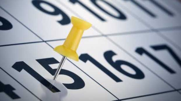 <em>Hír szerkesztése</em> Ötnapos vakáció a közszférában