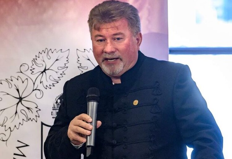 <em>Hír szerkesztése</em> Az ötven legjobb magyar borász közé választották Balla Gézát