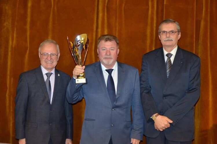 <em>Hír szerkesztése</em> Ménesi feketeleányka is Magyar Bor Nagydíjat kapott