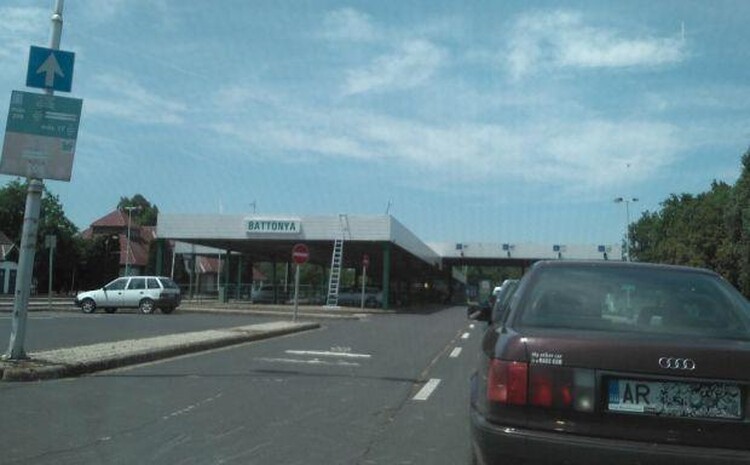 <em>Hír szerkesztése</em> Mégsem utazhatunk Magyarországra a magyar okmányokkal