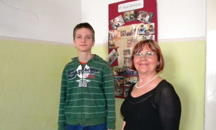 <em>Hír szerkesztése</em> „Magyarok vagyunk, ezért fontos helyesen tudnunk magyarul” – Bíró Endre, a helyesírási verseny győztese [AUDIÓ]