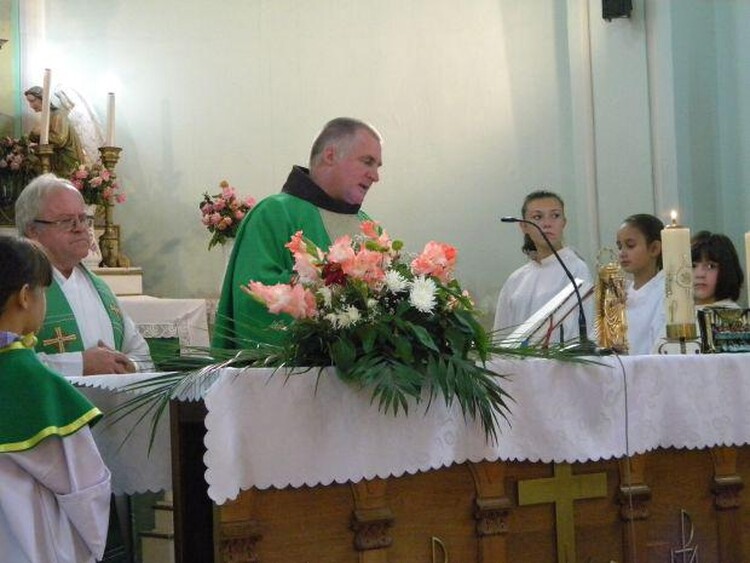 <em>Hír szerkesztése</em> Jótékonysági műsor a kisiratosi gyerekotthon javára