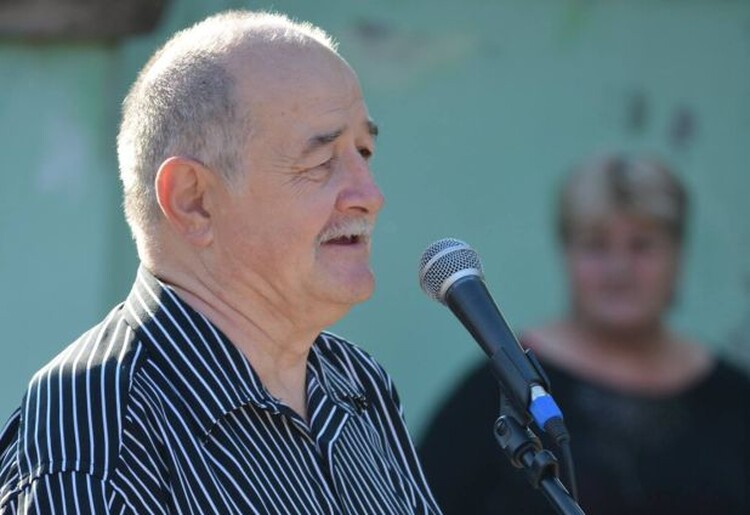 <em>Hír szerkesztése</em> Pécskán is iktatta jelöltjeit az RMDSZ