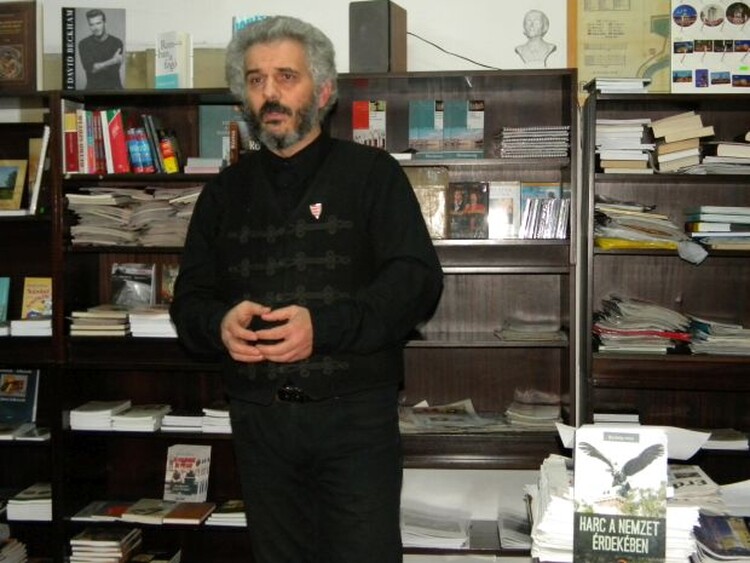 <em>Hír szerkesztése</em> Borbély Zsolt Attila maradt az EMNT Arad megyei elnöke