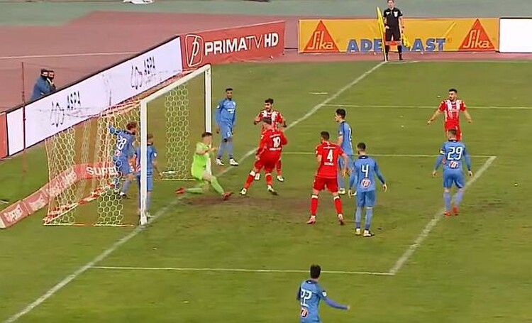 <em>Hír szerkesztése</em> Sima UTA-győzelem a sereghajtó otthonában