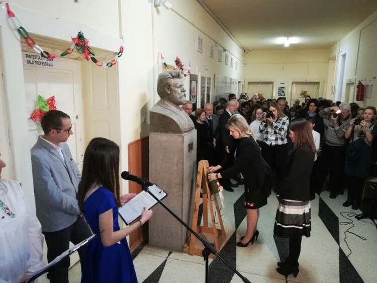 <em>Hír szerkesztése</em> Hármas évforduló a Csiky-napon [AUDIÓ]