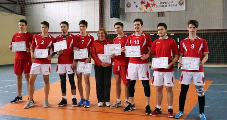 <em>Hír szerkesztése</em> Megyei bajnok a Csiky röplabdacsapata