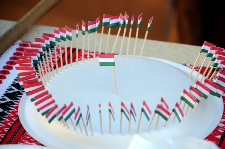 <em>Hír szerkesztése</em>  „Milyen jó, hogy itt vagyunk”