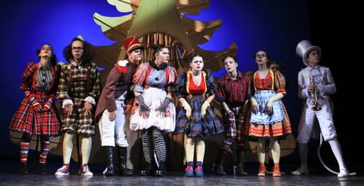 <em>Hír szerkesztése</em> Diótörő és Egérkirály – a Lilliput Társulat Aradon