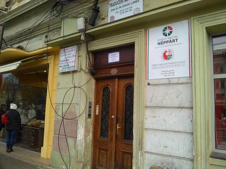 <em>Hír szerkesztése</em> Várja ügyfeleit az EMNT-iroda