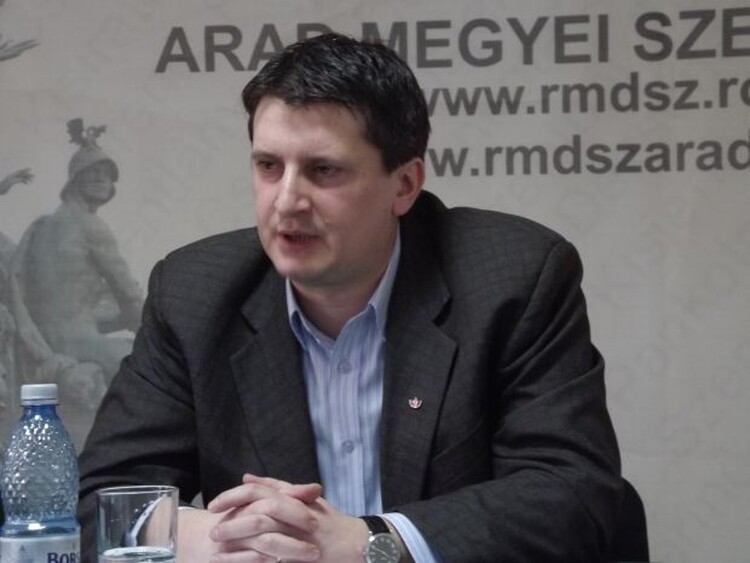 <em>Hír szerkesztése</em> Parlamenti mandátum nélkül hátrányt szenved az aradi magyarság [AUDIÓ, VIDEÓ]