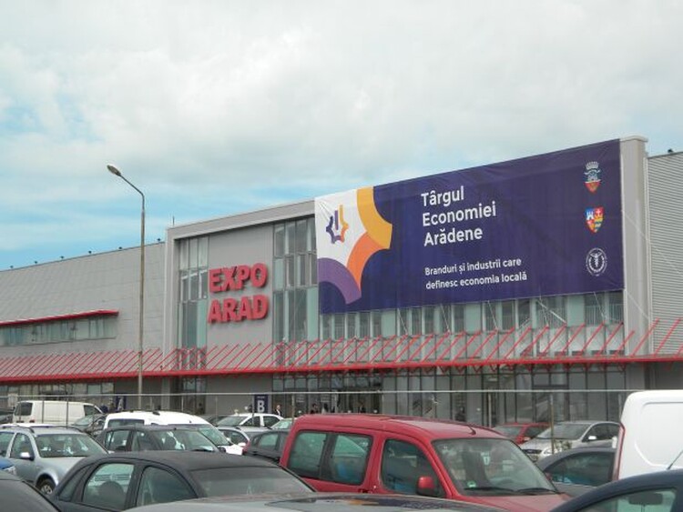 <em>Hír szerkesztése</em> Bemutatkozik Arad gazdasága [AUDIÓ]