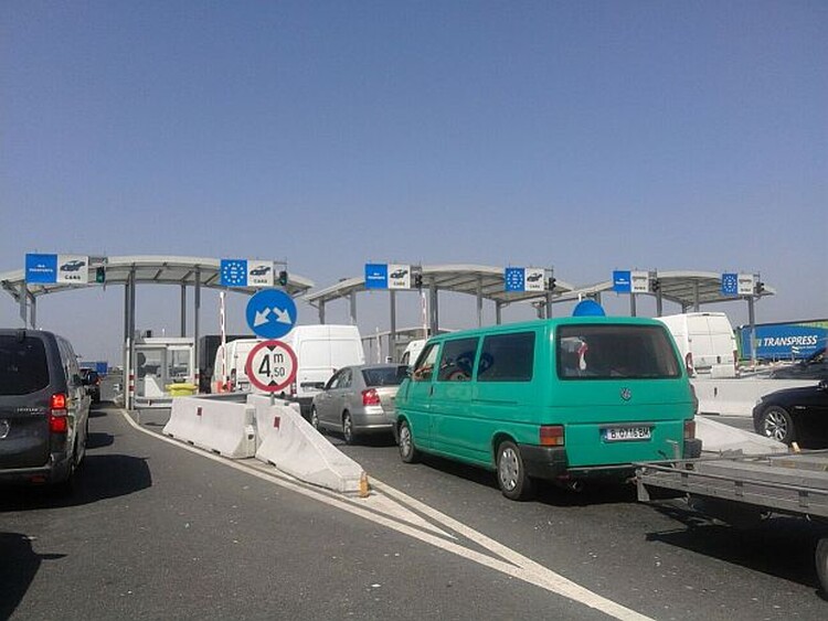 A romániai és bulgáriai utazók határátkelőhelyeken eltöltött várakozása néhány órától akár napokig is eltarthat | Fotó: Pataky Lehel Zsolt