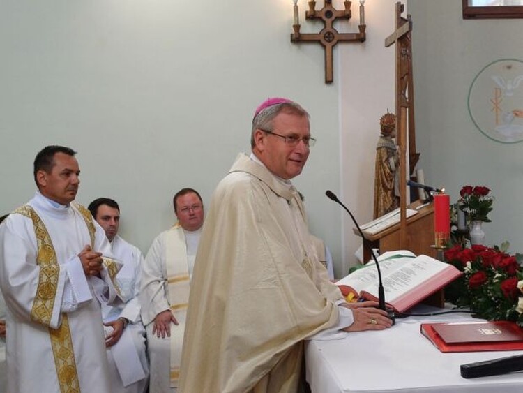 Böcskei László nagyváradi megyéspüspök celebrálta a szentmisét | Fotó: Pataky Lehel Zsolt