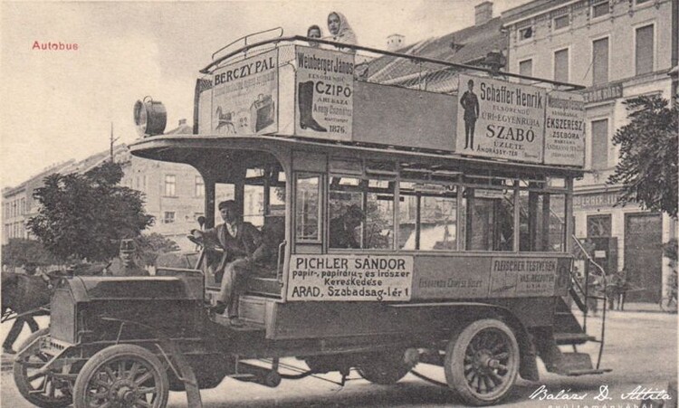 Aradi MARTA-busz – 1910 táján készült felvétel egy antik képeslapfüzetből | Fotó: Balázs D. Attila gyűjteménye/Magyar Nemzet