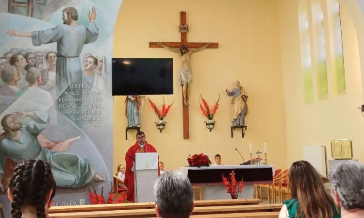 György Zoltán plébános celebrálta a szombati szentmisét | Fotó: Pataky Lehel Zsolt