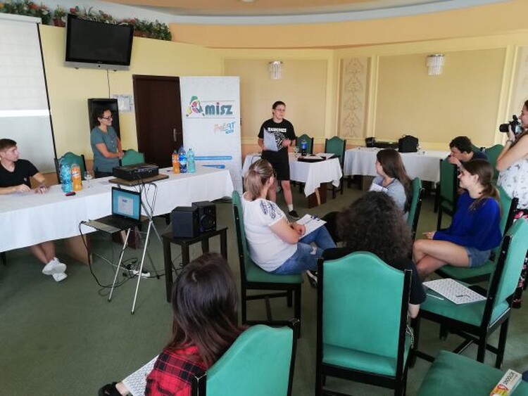 <em>Hír szerkesztése</em> A jövő a kezünkben van! [AUDIÓ]