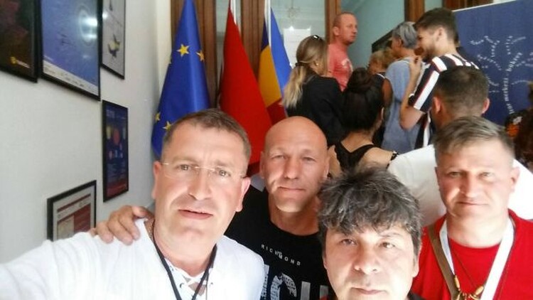 <em>Hír szerkesztése</em> Isztambulban szavaztak a kisjenői íjászok