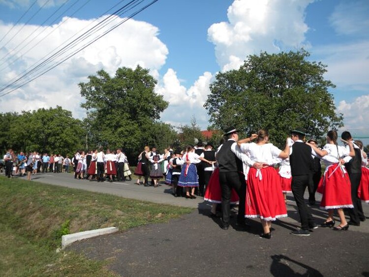 <em>Hír szerkesztése</em> Együtt a Kárpát-medencei nagy magyar család [AUDIÓ]