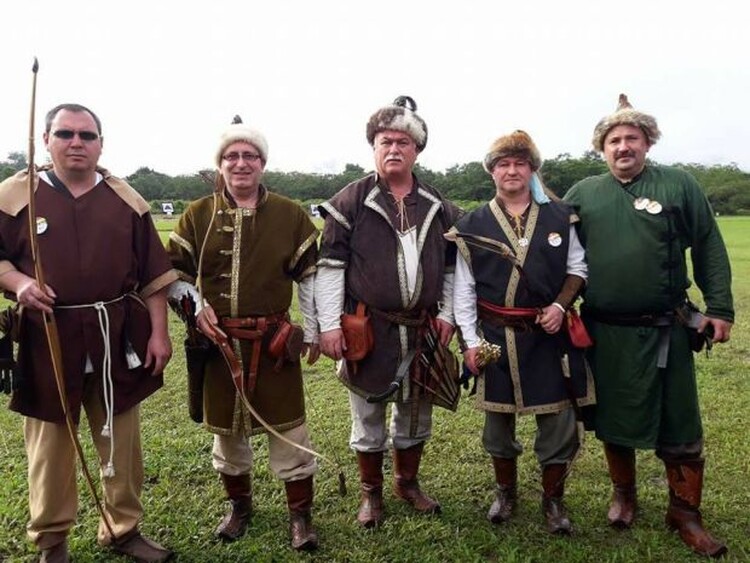 <em>Hír szerkesztése</em> Dobogósok Malájziában a kisjenői íjászok