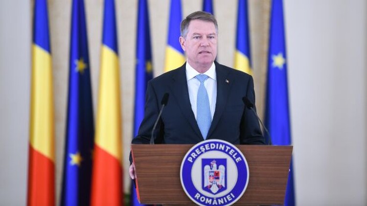 <em>Hír szerkesztése</em> Iohannis az alkotmánybíróságon támadta meg a költségvetést