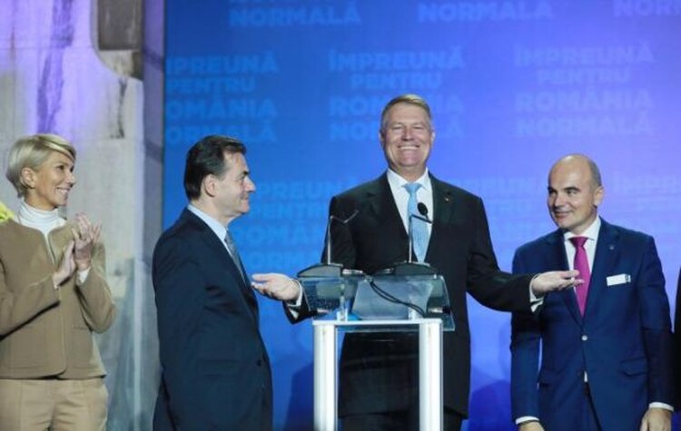 <em>Hír szerkesztése</em> Iohannis és Dăncilă jutott be az elnökválasztás második fordulójába