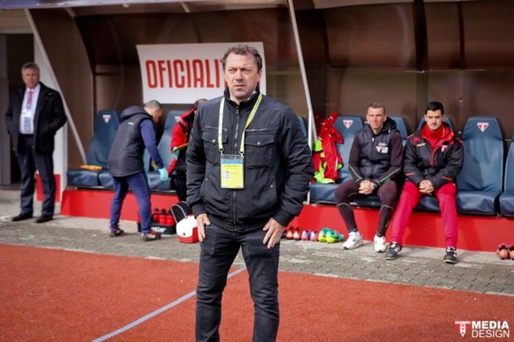 <em>Hír szerkesztése</em> Pihenőnapos volt az UTA