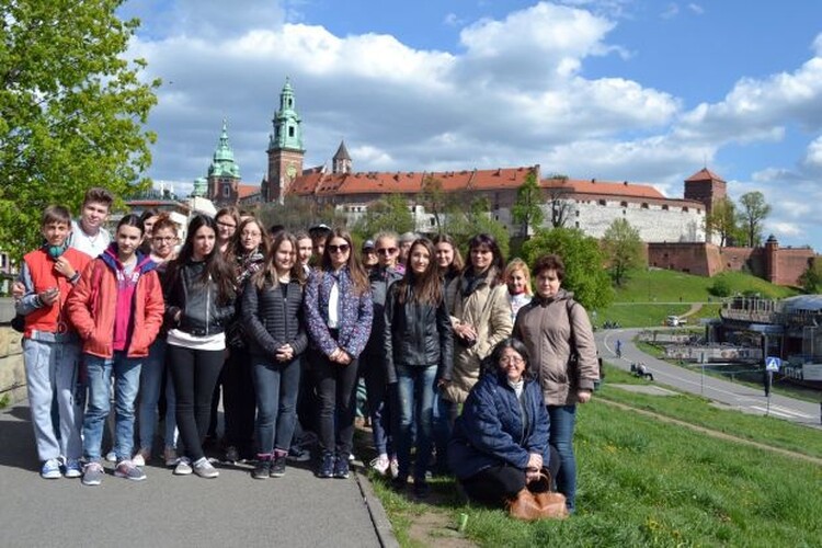 <em>Hír szerkesztése</em> Aradi diákok is ápolják a lengyel–magyar barátságot [AUDIÓ]